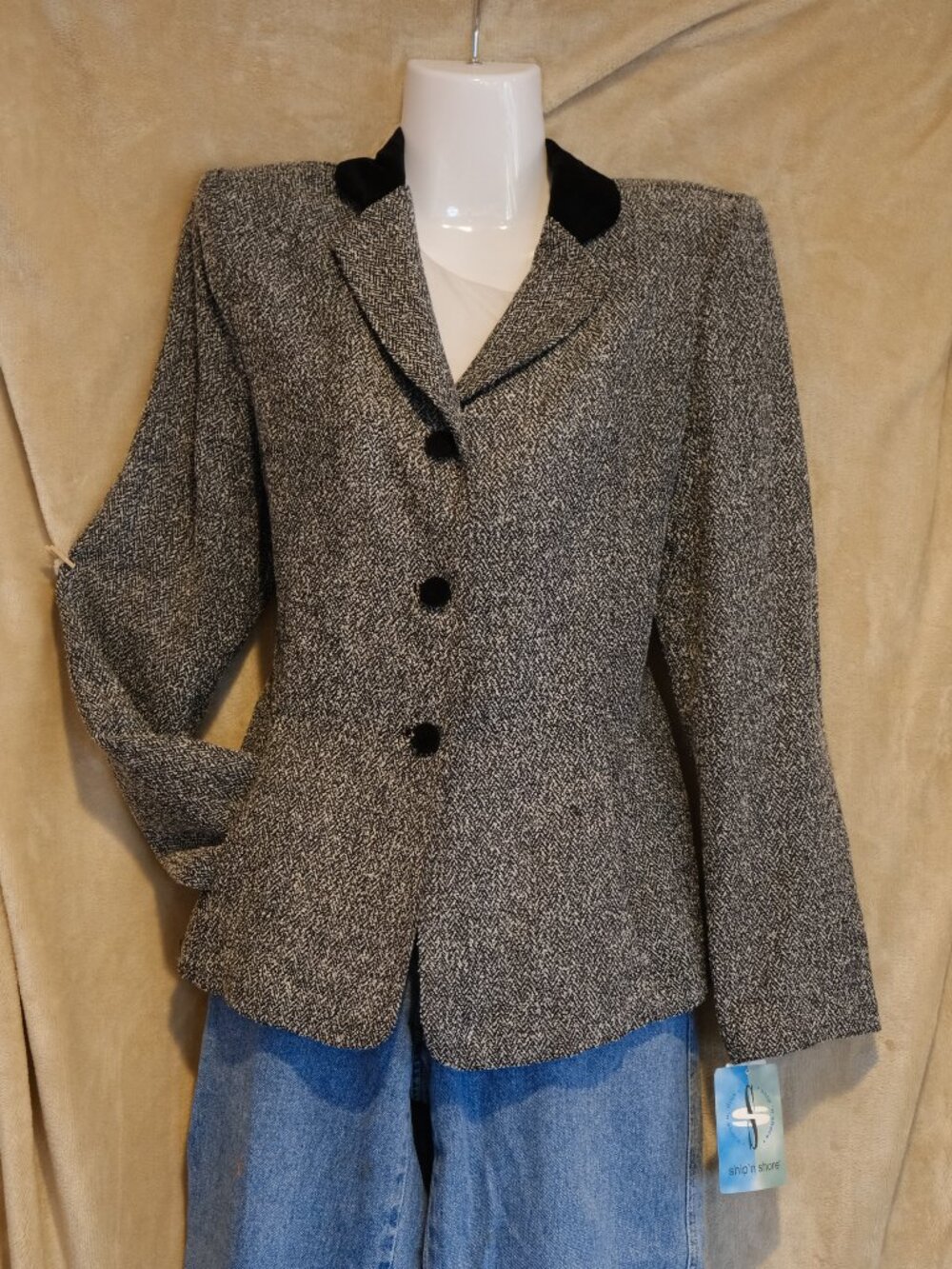 Authentic Vintage 90s Ship’n Shore Black & White Blazer | Velvet Collar | NWT